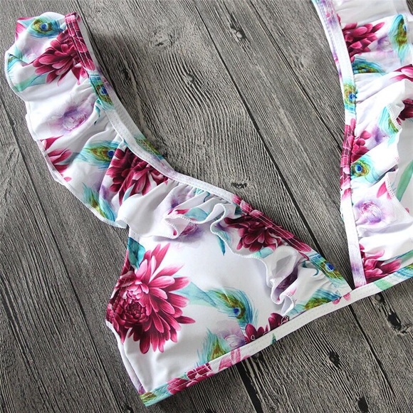 Ruffle floral bikini - Picture 5 of 5